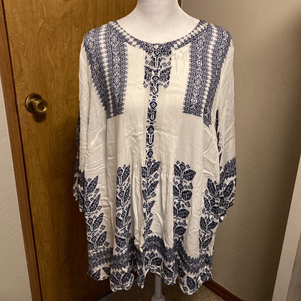 Pale Sky Tunic